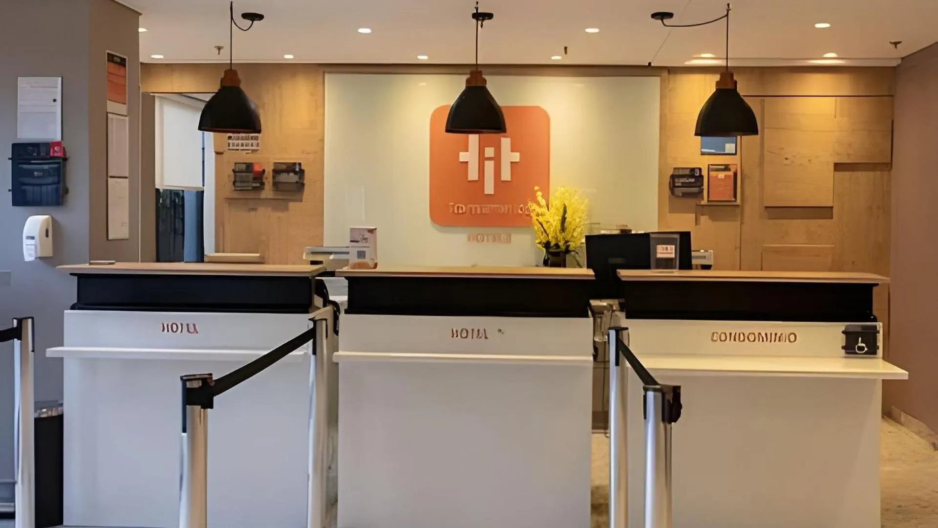 Hosts Br-Flat Fit Transamerica Boa Viagem S/ Taxa Recife Brazil